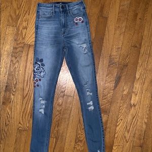 Women’s Hollister California Jeans